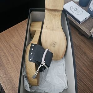 Black Strappy Sandals with Wooden Sole